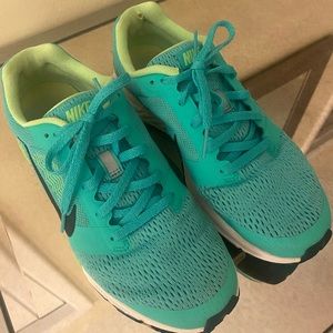 Nike Runners | Women’s Size 8 |